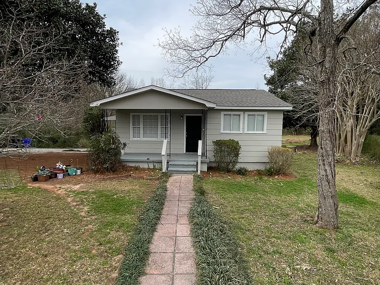 7923 Shinn Dr — Photo 1