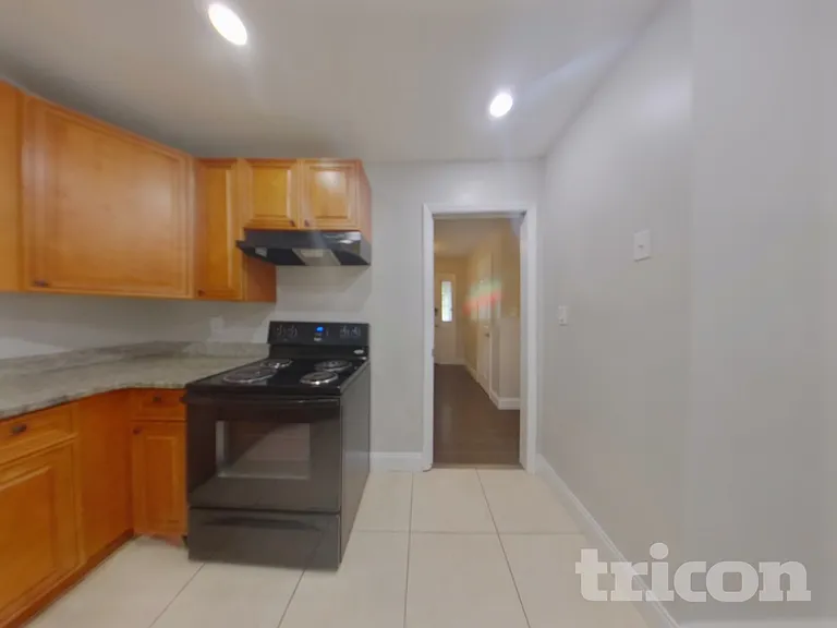 2254 Clonmel Pl — Photo 7