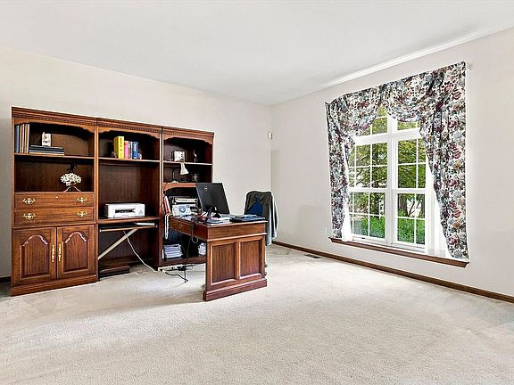 5th image of 1708 Mallard Ct