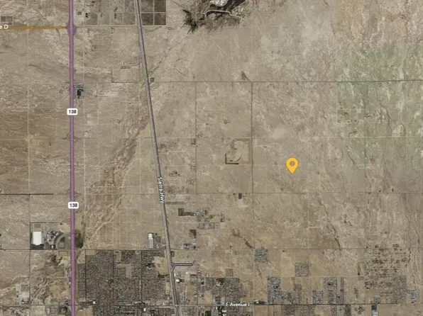 17th St E, Lancaster, CA 93535