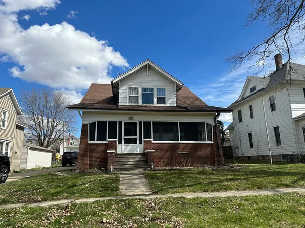 804 Paddock Ave, Ashton, IL 61006
