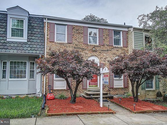 2nd image of 16 E Darby Ct