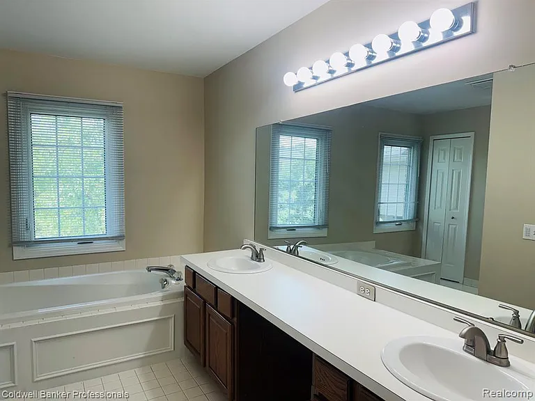 171 Millstone Dr — Photo 18