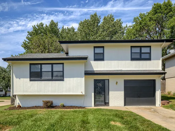 15342 Sarpy Cir, Omaha, NE 68137