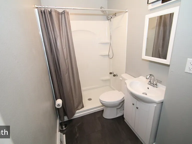 7300 W Stevenson St — Photo 6