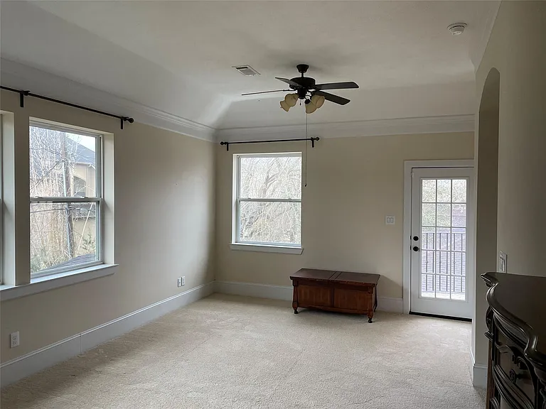 5105 Maple St — Photo 27