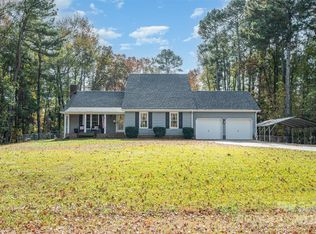 302 Nottingham Way, Wadesboro, NC 28170