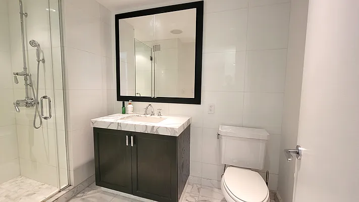 Rented by Sotheby's International Realty | media 22