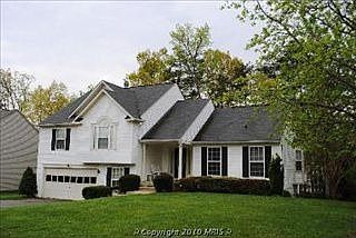 3rd image of 10608 Wellington St
