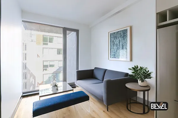 Rented by The KCI Group | media 13