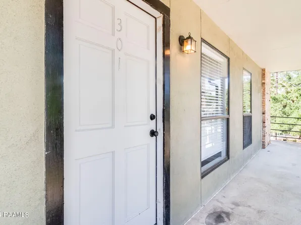 701 S College Rd APT 301, Lafayette, LA 70503