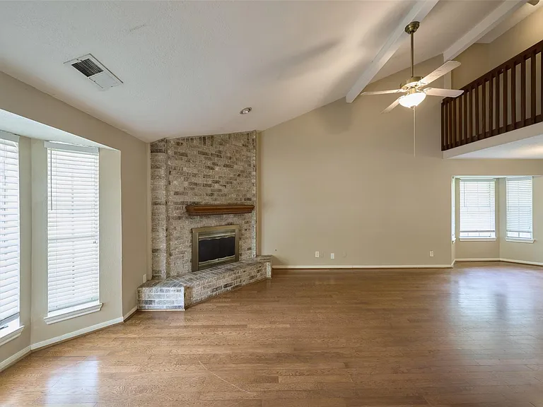 23311 Grand Rapids Ln — Photo 7