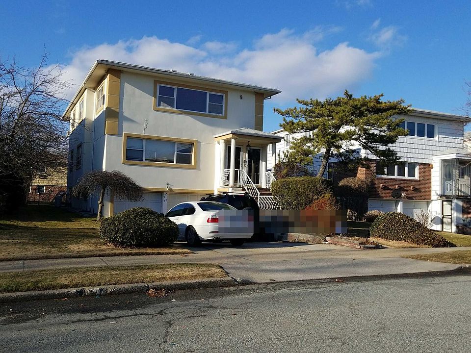 2nd image of 20333 27th Ave