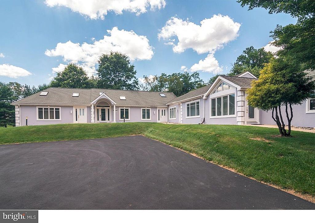 26 Eagle Rd, Newtown, PA 18940 Zillow