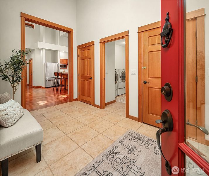 3rd image of 14744 Sivertson Road NE