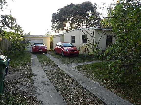 2nd image of 12900 W Golf Dr