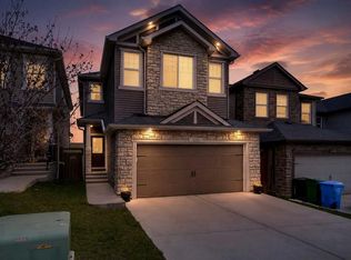100 S Nolancrest Cir NW, Calgary, AB T3R 0T7