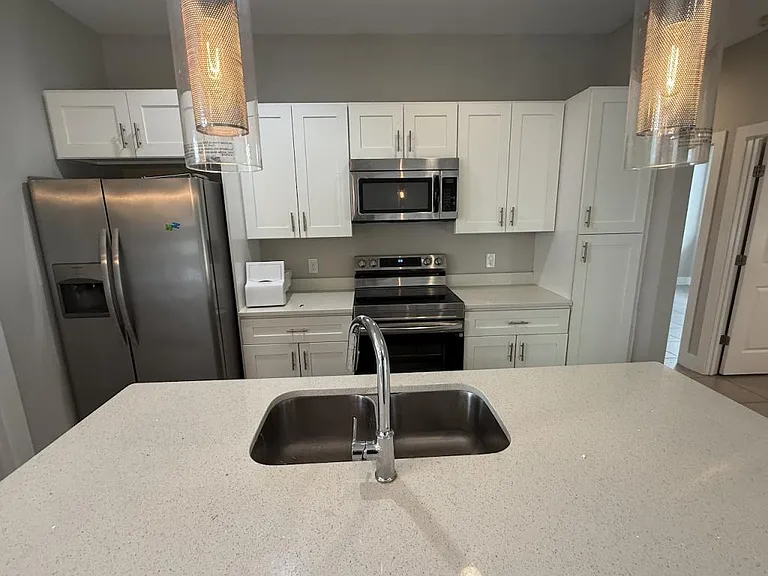 105 Zinnia Ln — Photo 9