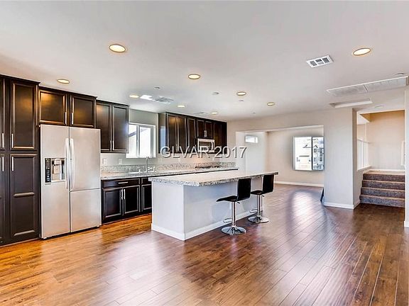 3rd image of 1325 Jewelstone Cir