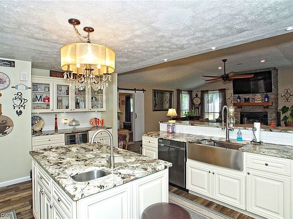 5th image of 6205 Cambridge Park Dr