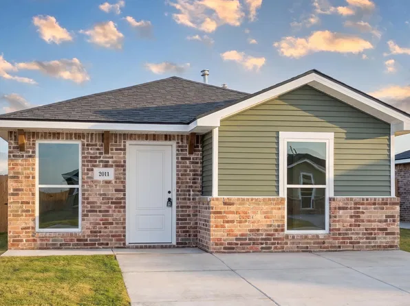 2011 Tractor Ave, Wolfforth, TX 79382
