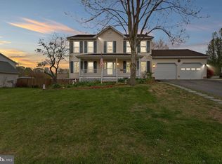 7214 Lord Barton Dr, Fredericksburg, VA 22407