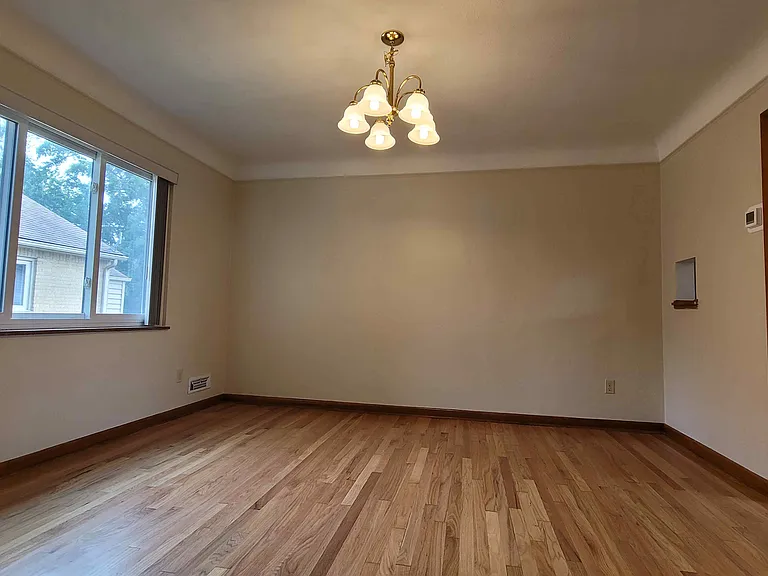 1682 Southbend Dr #2 — Photo 9