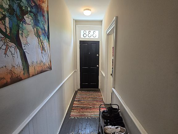 3rd image of 338 S Laurel St #2