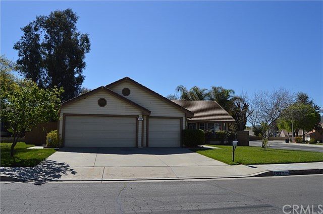 1st image of 2453 Garland Way