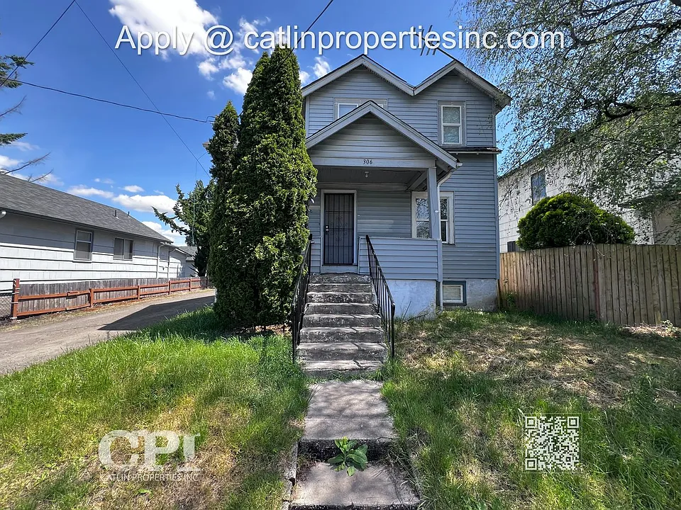 306 SW 3rd Ave