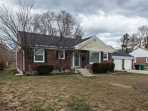 2nd image of 5443 S Kenwood Dr