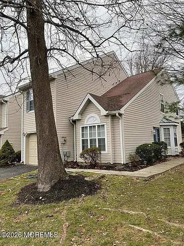 134 Rumford Way Photo 1