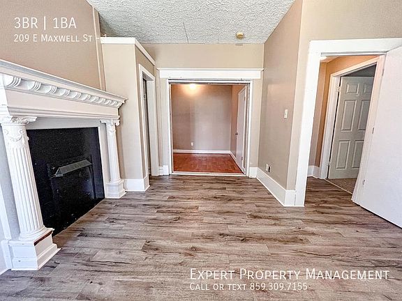 4th image of 209 E Maxwell St #1
