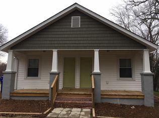 301 School Ln, Chapel Hill, NC 27516