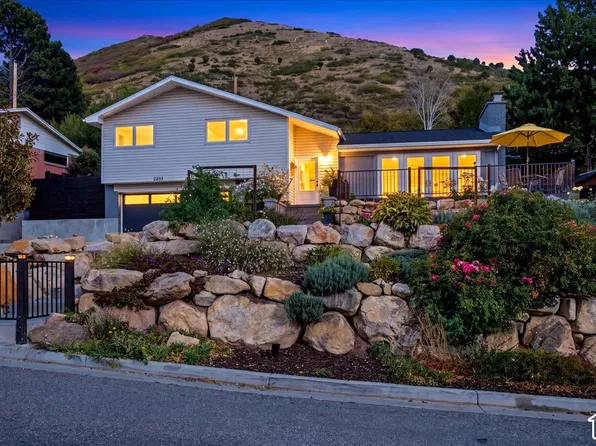 3593 S Eastwood Dr E, Salt Lake City, UT 84109