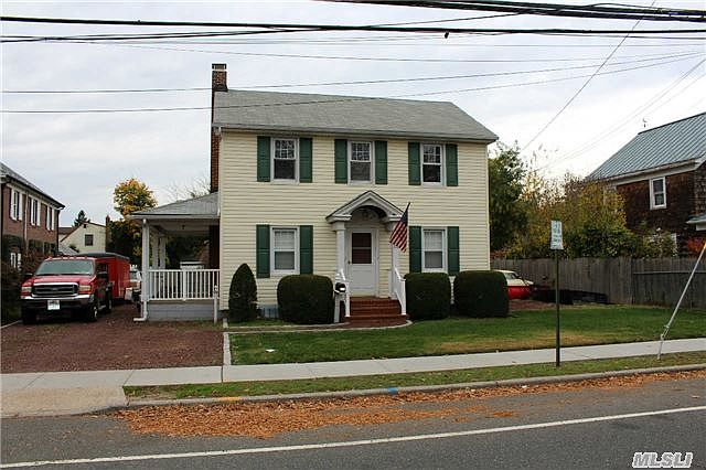 1st image of 176 Jerusalem Ave
