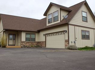 123 S Main St, Prineville, OR