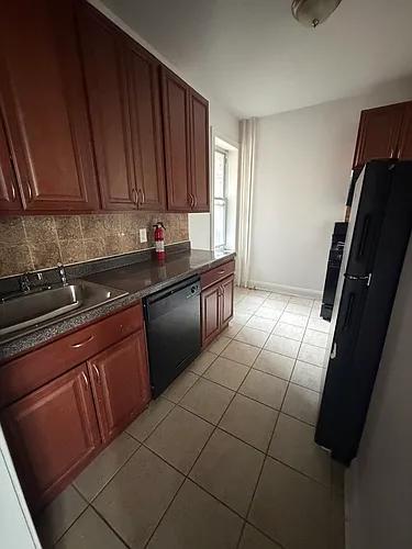 1084 Kennedy Blvd Photo 1