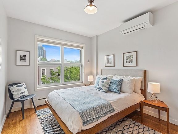 4th image of 68 Green St APT 4A