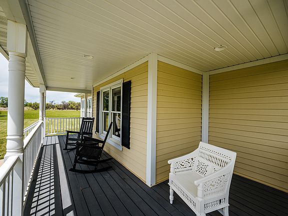 5th image of 42 Wild Hollow Rd
