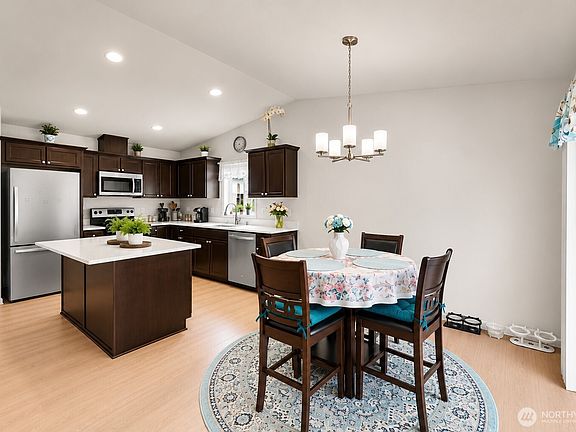 4th image of 1523 Alder Lane