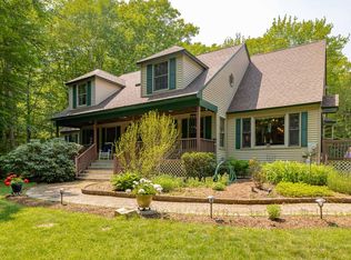 304 Chases Pond Rd, York, ME 03909