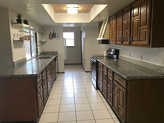 3rd image of 5651 Hardwood Forest Dr