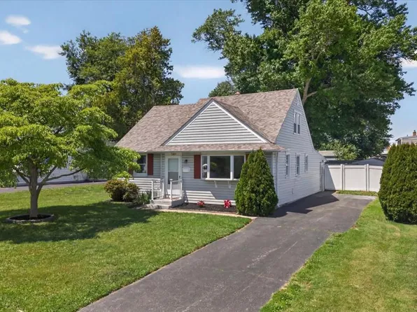 3405 Victor Ave, Brookhaven, PA 19015