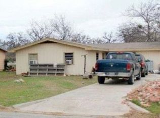 2405 Avenue E, Brownwood, TX 76801