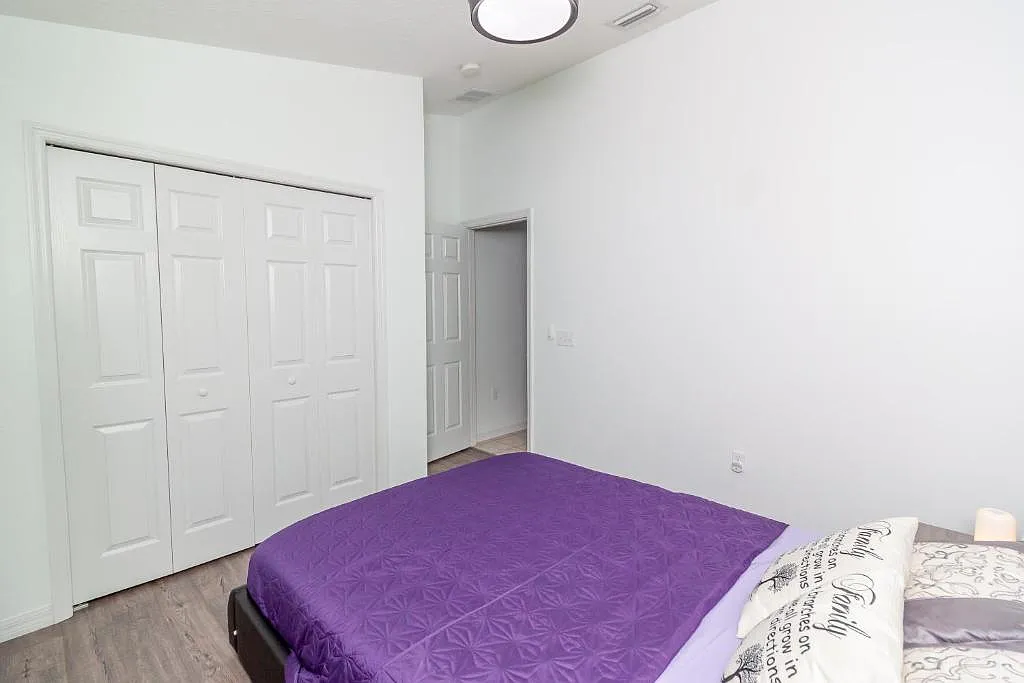 2 bed, 1800 sqft, $1,795 — Photo 3