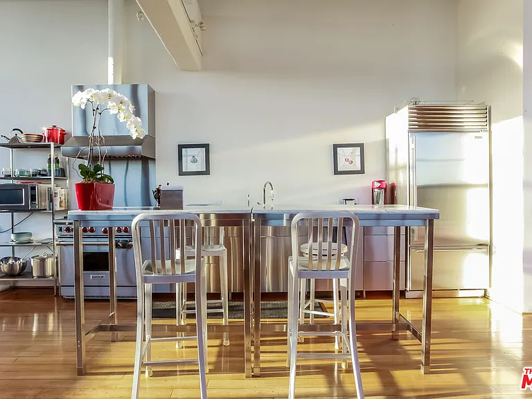 1850 Industrial St #Penthouse 9 — Photo 18