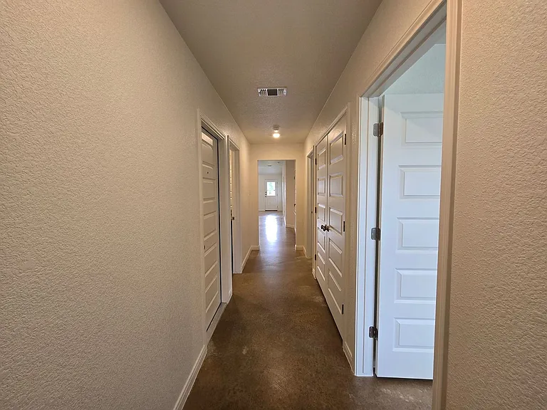 908 Cherry Laurel Ln #A/B — Photo 14