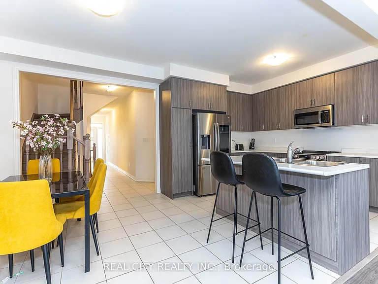 11 Hager Creek Ter — Photo 37