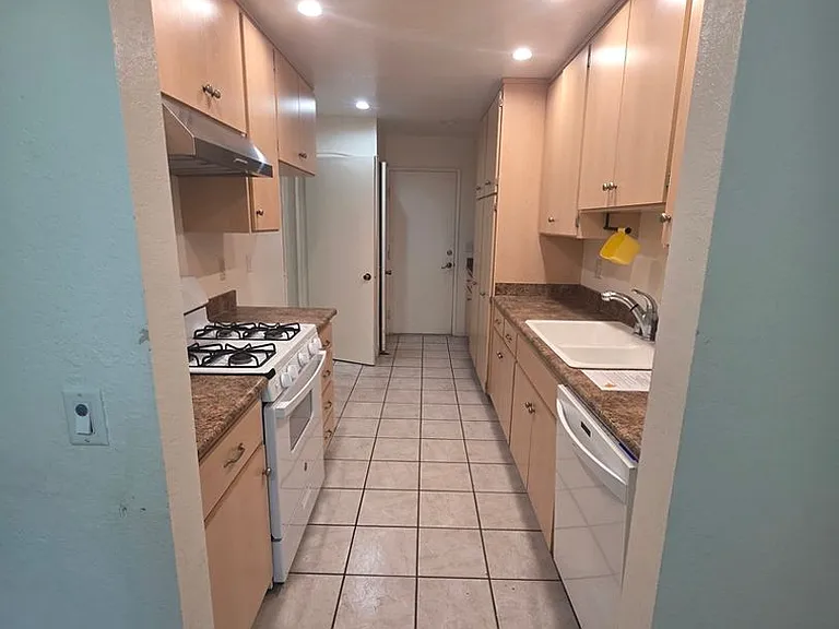 1356 S Diamond Bar Blvd #B — Photo 3